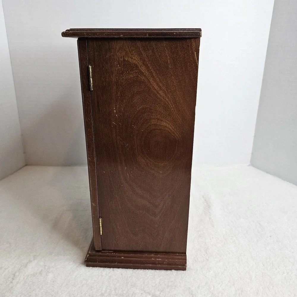 N/A vintage wooden